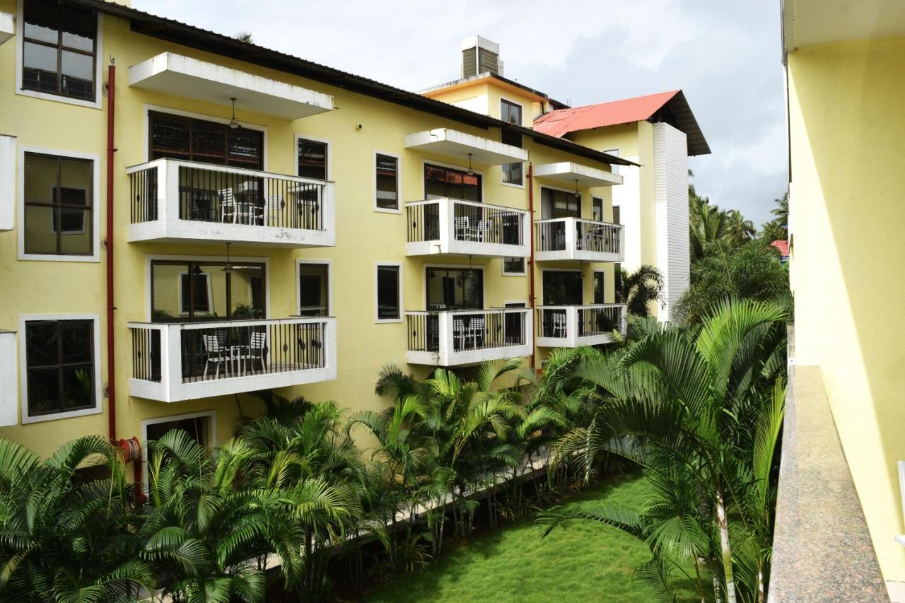 Sea Breeze Max Resort & Spa Мадгаон Екстериор снимка