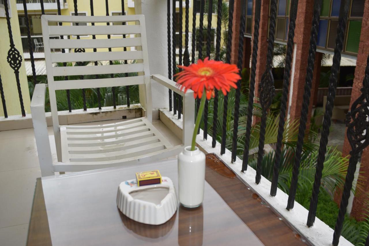Sea Breeze Max Resort & Spa Мадгаон Екстериор снимка
